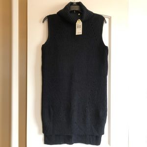 Sophie Max. Knit Dress. NWT Size Sm